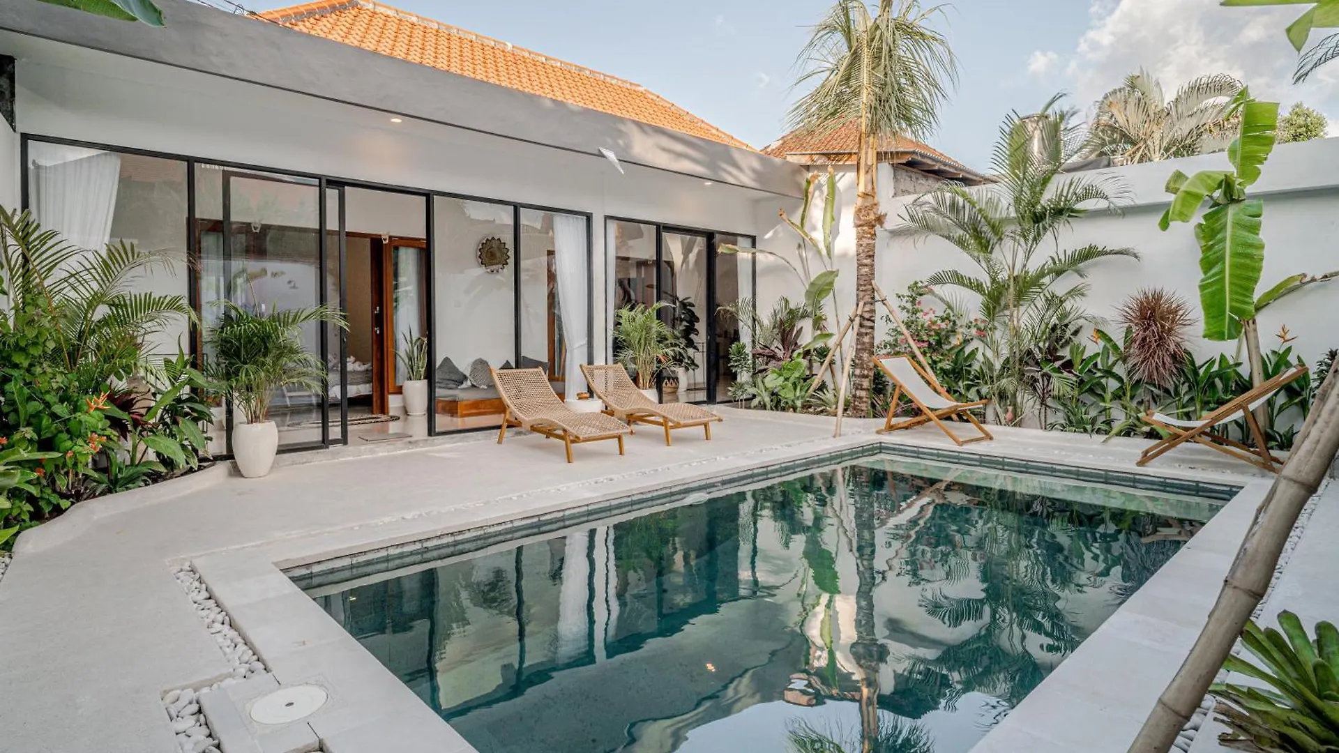 Villa Lemone Braban By Bali Villa Solutions Seminyak  0*, Seminyak (Bali) Indonesia