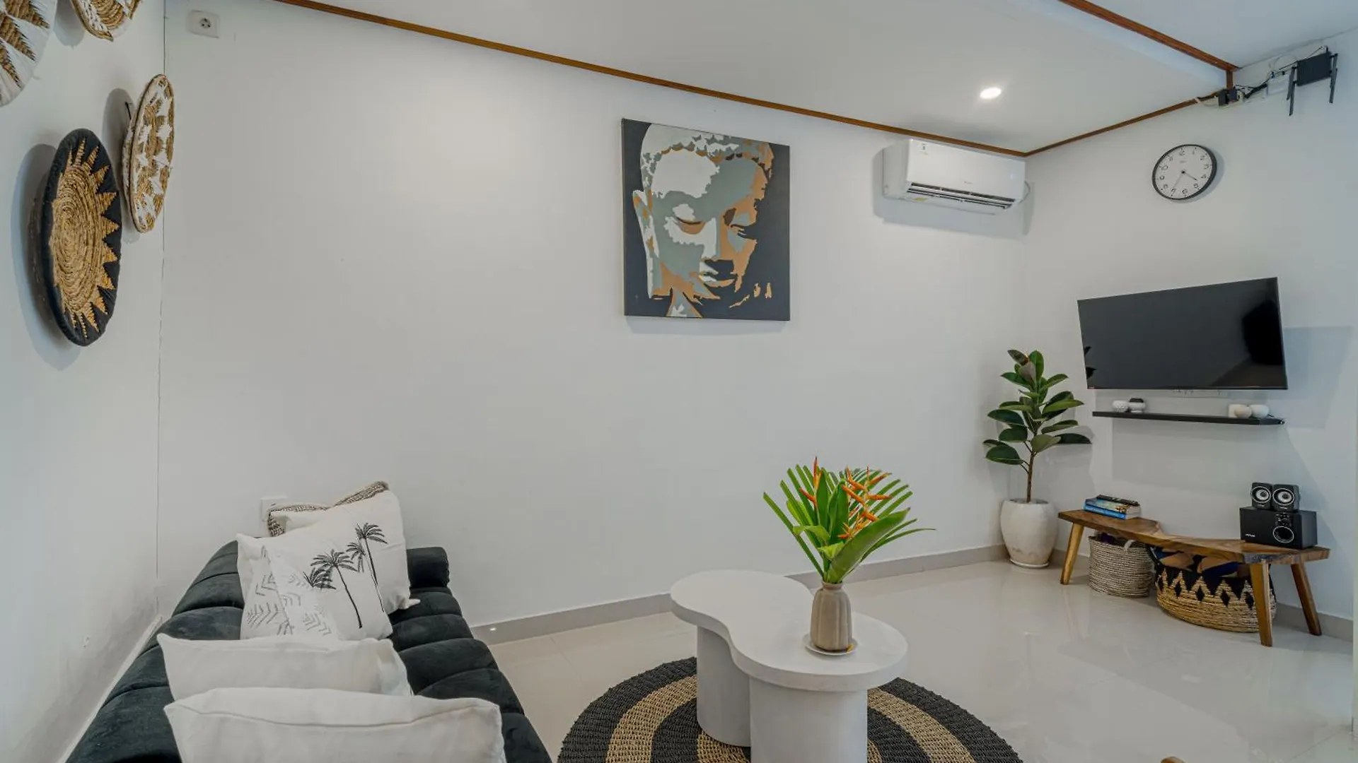Villa Lemone Braban By Bali Villa Solutions Seminyak   Seminyak (Bali)
